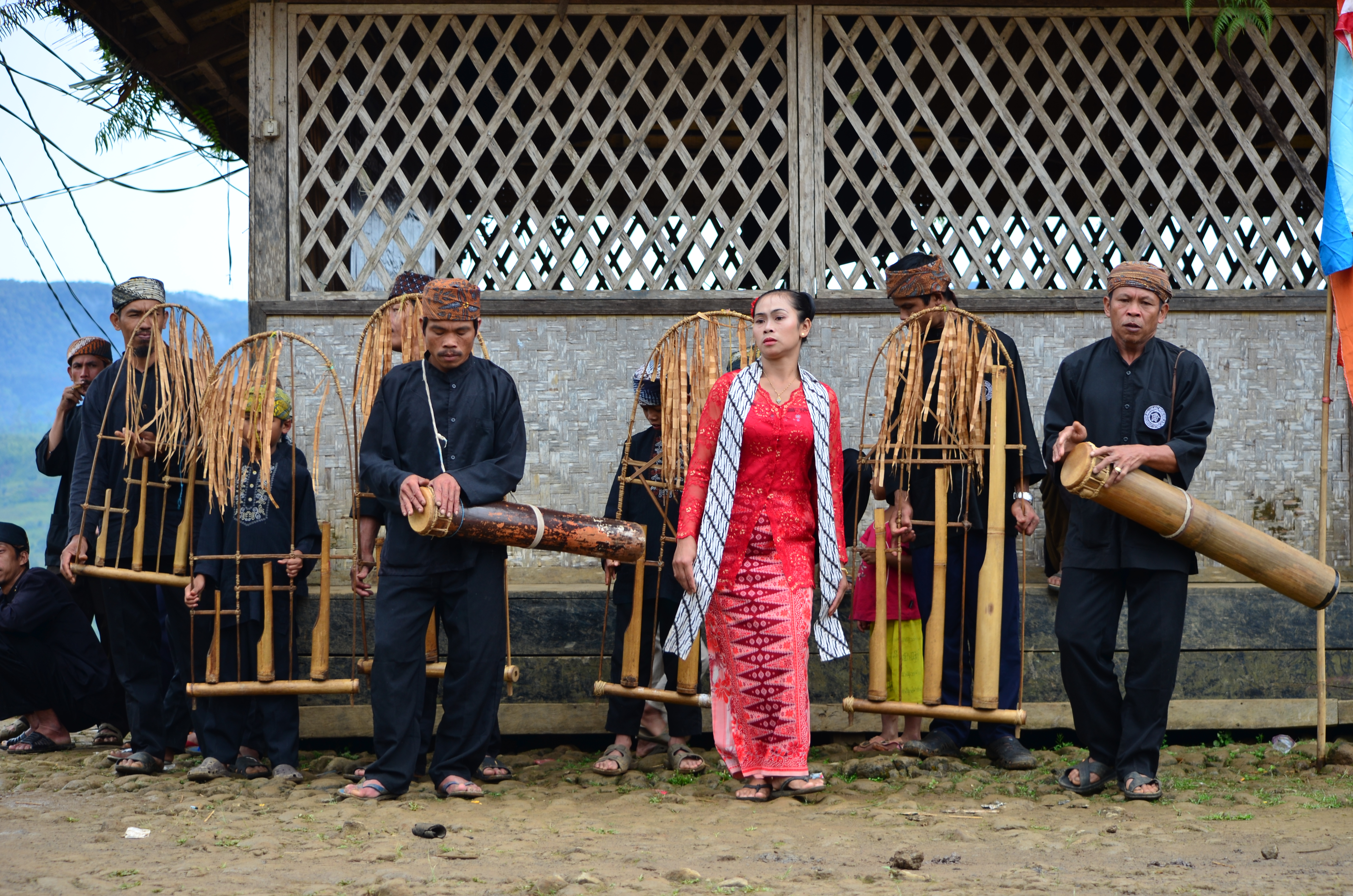 Pertunjukan Musik Tradisional